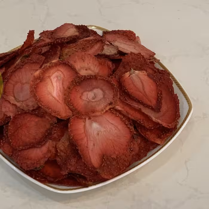 توت فرنگی خشک 100 گرم