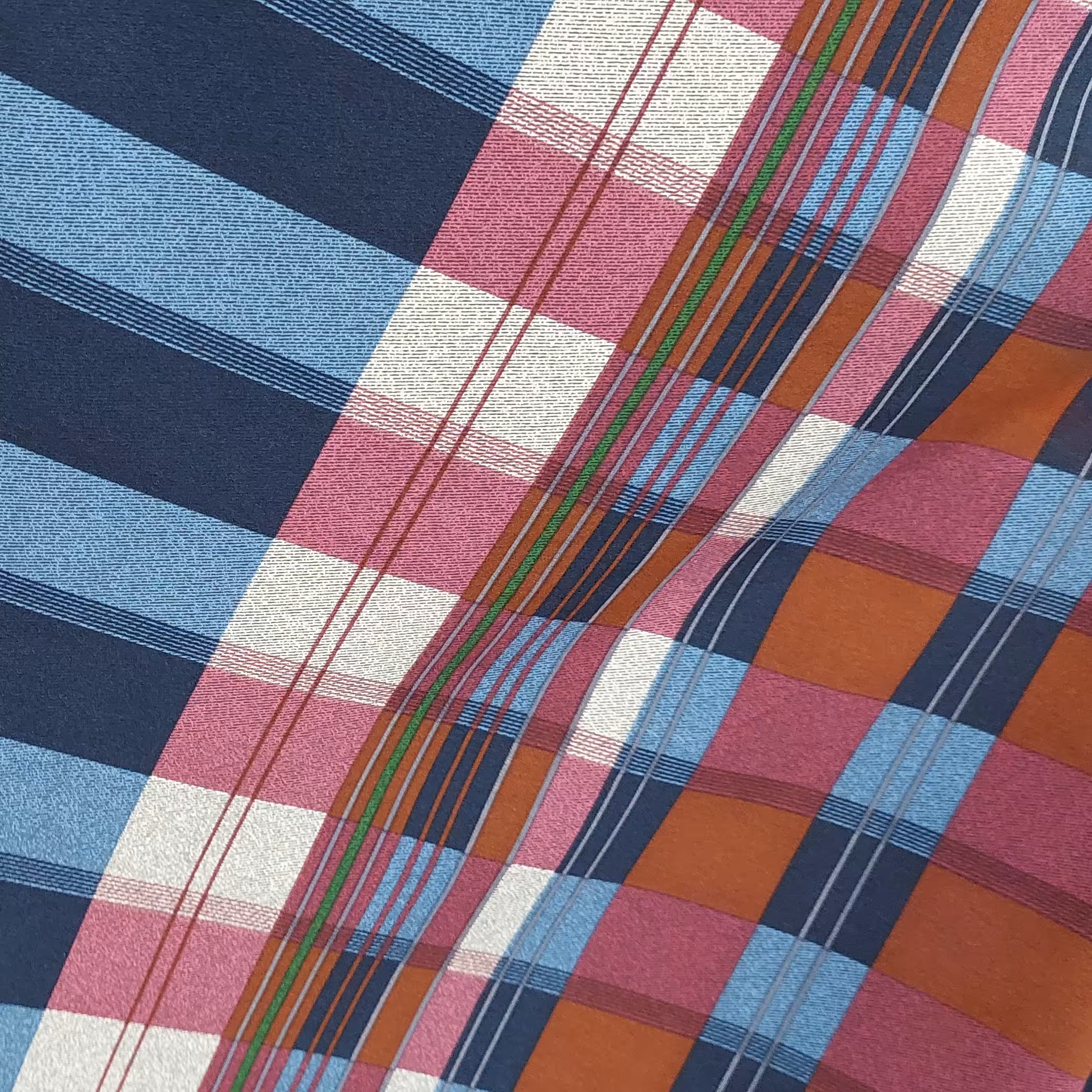 پارچه طرح دار حریر 