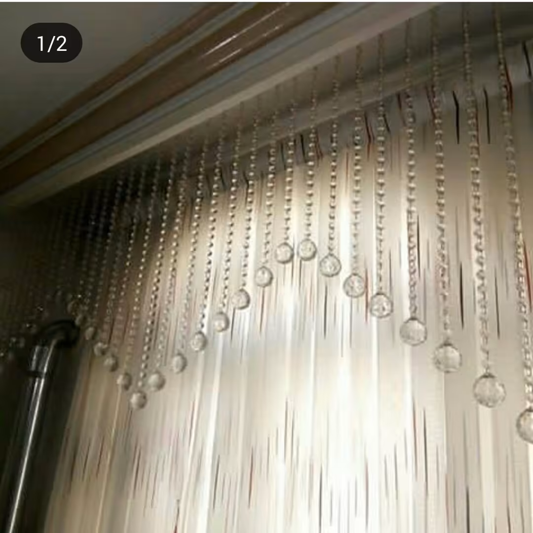 پرده کریستال مثلثی