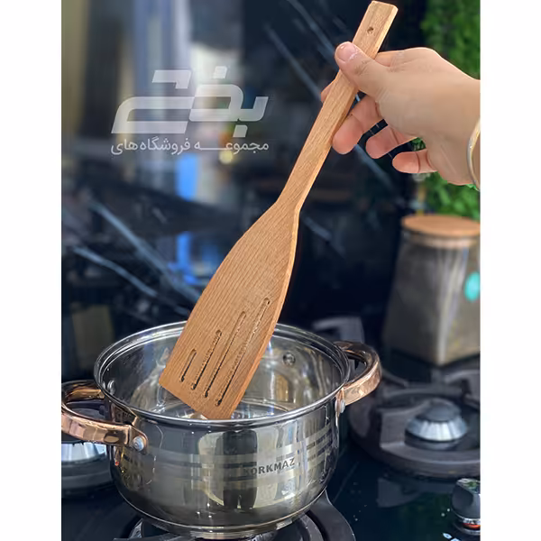 کفگير چوبی ضخيم بزرگ