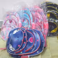 کوله پشتی طرح دار  وزن 300 گرمی  سایز کوچک