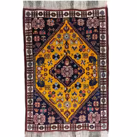 فرش دستبافت یک و نیم متری مدل شیراز کد 319