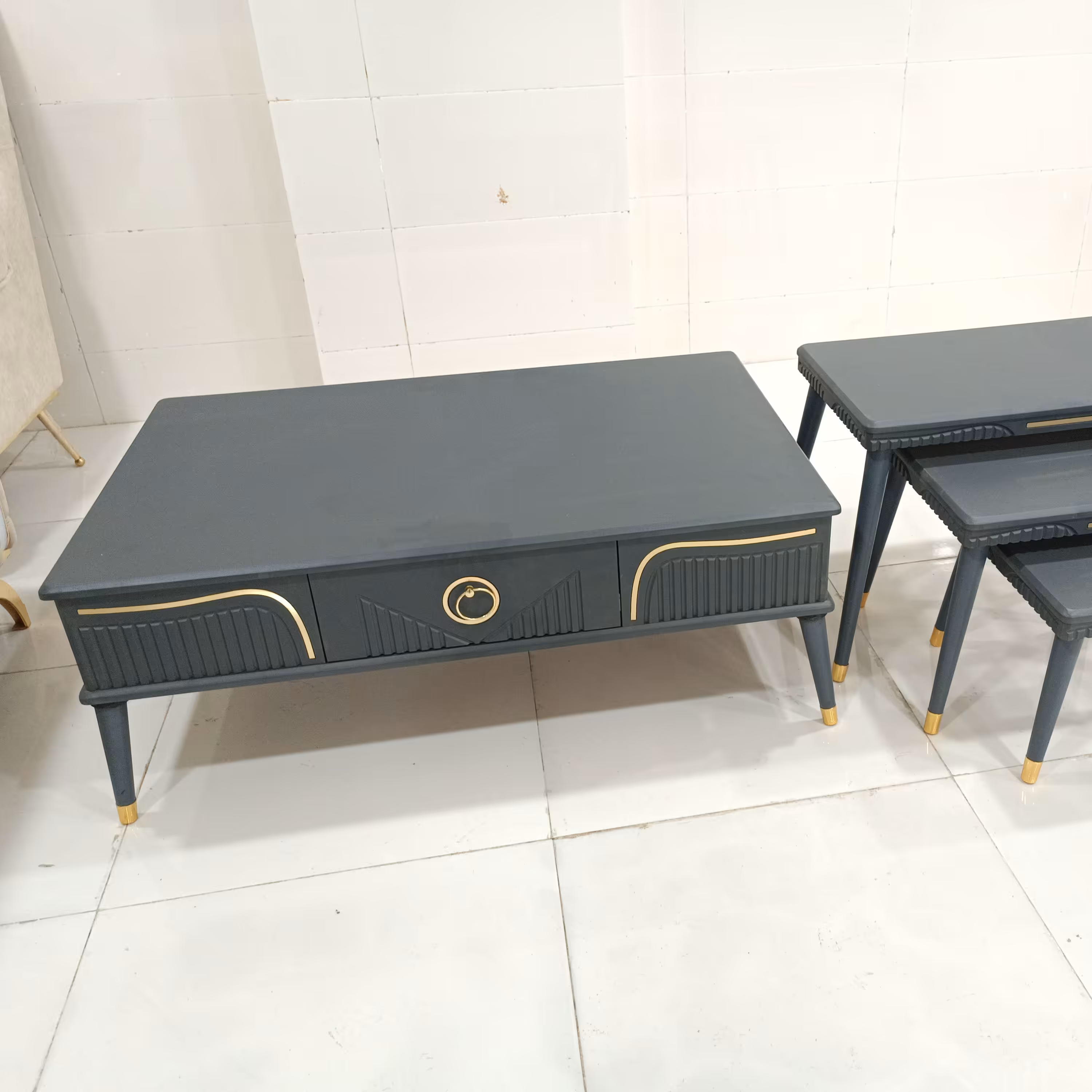 میز و عسلی 4 تکه مبل طرح راش رنگ طوسی با بسته بندی کارتن