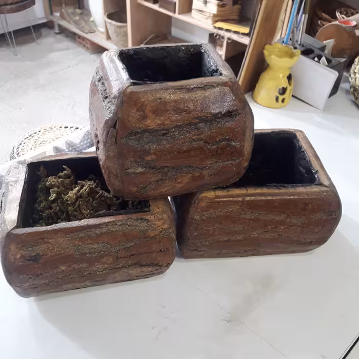 ست 3عددی گلدان چوبی داخل کار عایق کاری شده مناسب جهت کاشت گل وگیاه آپارتمانی