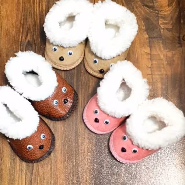 پاپوش چشم دار