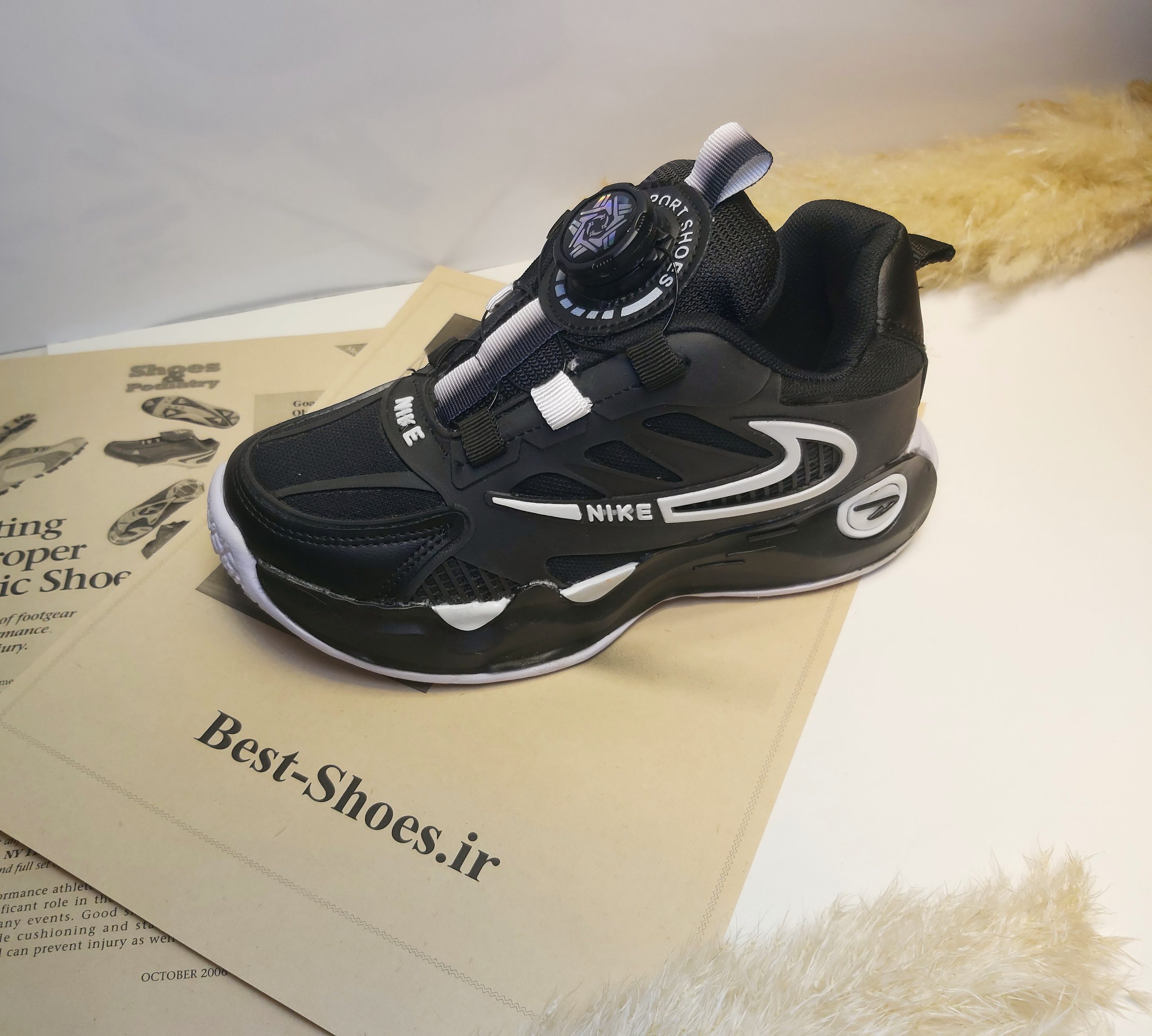 کتونی ورزشی نایک ( NIKE) لژ ضخیم مدل زیپ لاین کد FL-153