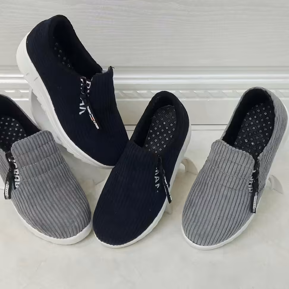 تمام شد کفش اسپرت پسرانه ودخترانه کبریتی