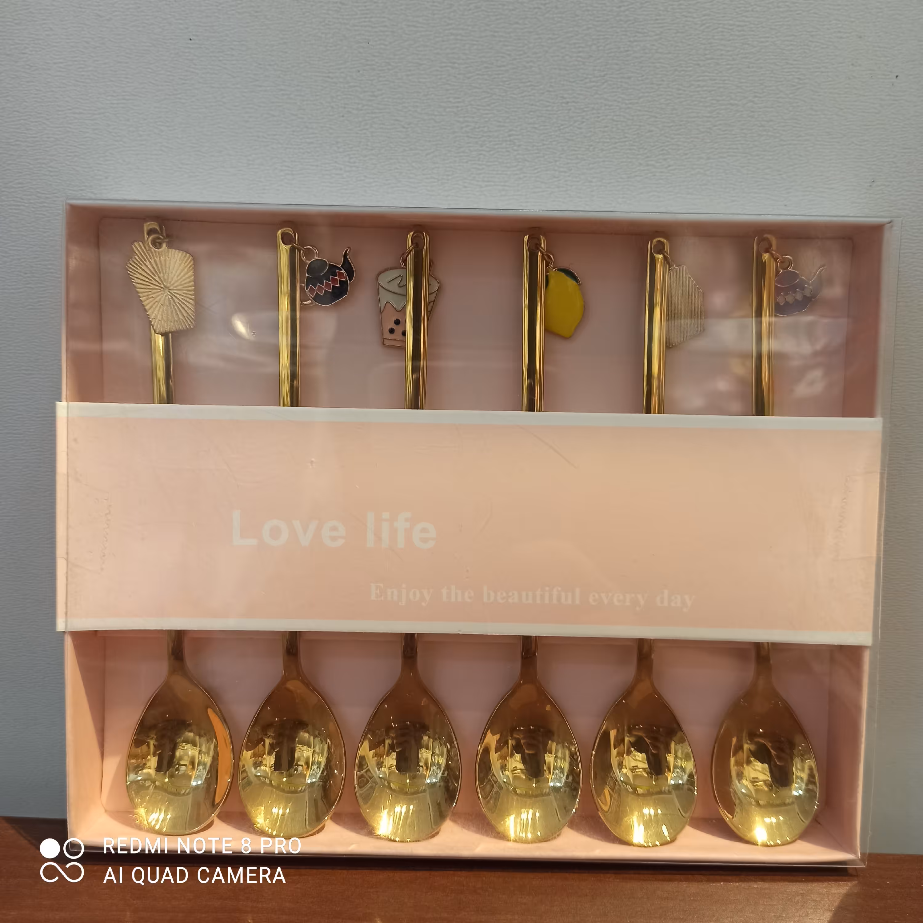 قاشق قاشق فلزی قاشق طلائی قاشق فانتزی قاشق چایخوری ومرباخوری