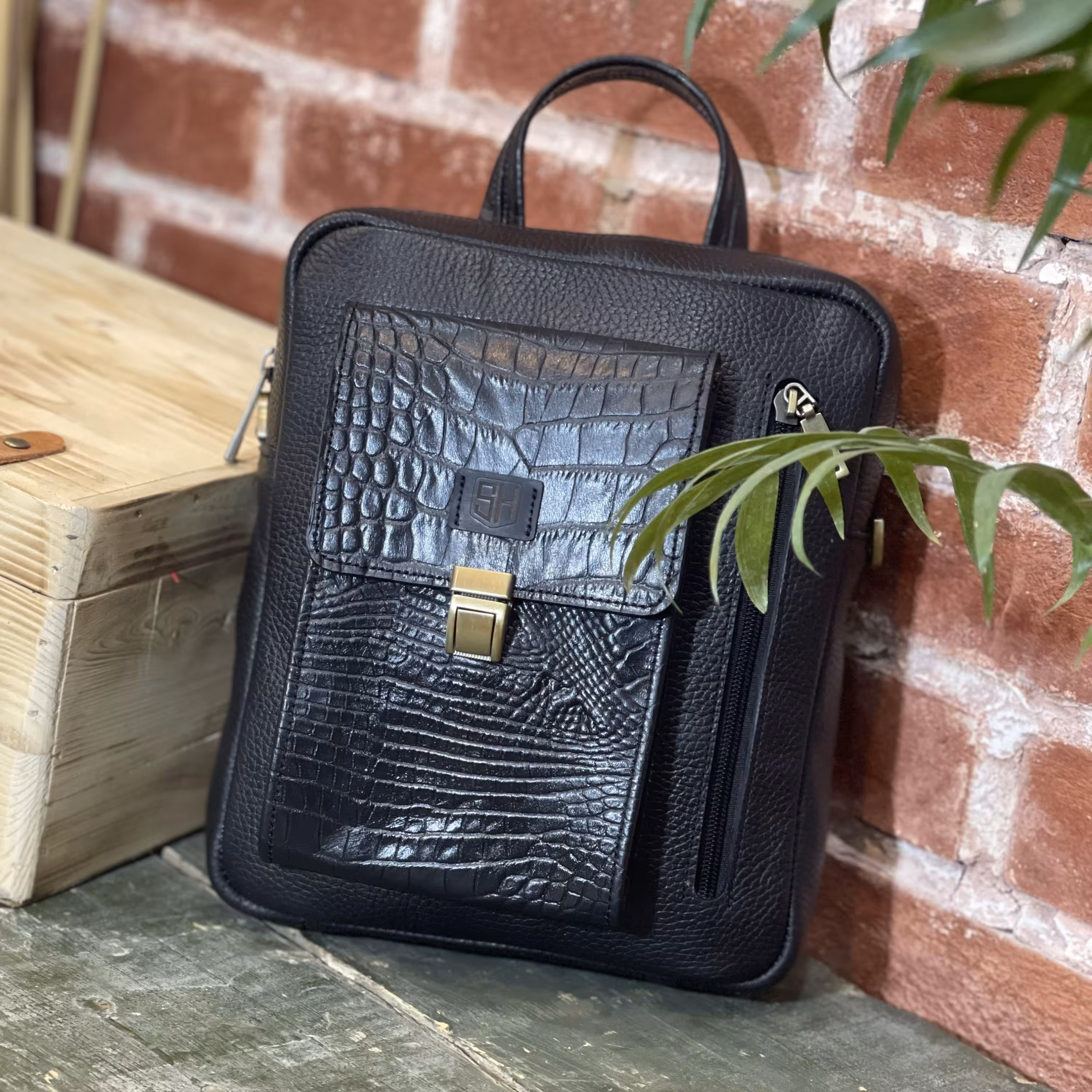 کیف دوشی جلو جاموبایلی