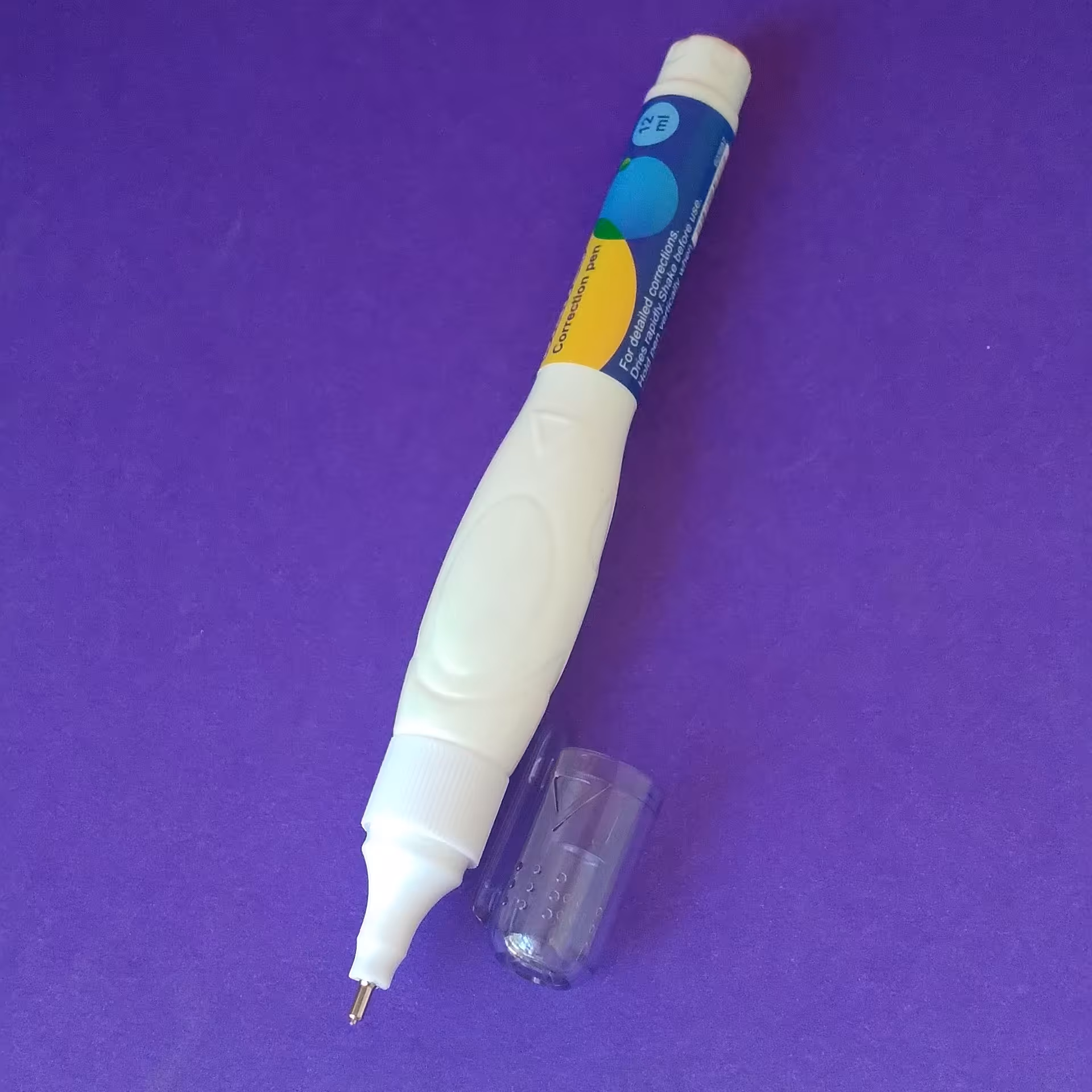 لاک غلط گیر  قلمی پلیکان مدل Blanco