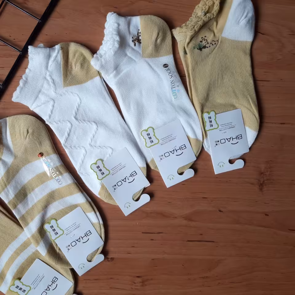 جوراب مچی تم زرافه