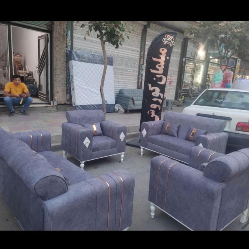 مبل راحتی اسکارلت نیو پایه خراطی شیک و زیبا