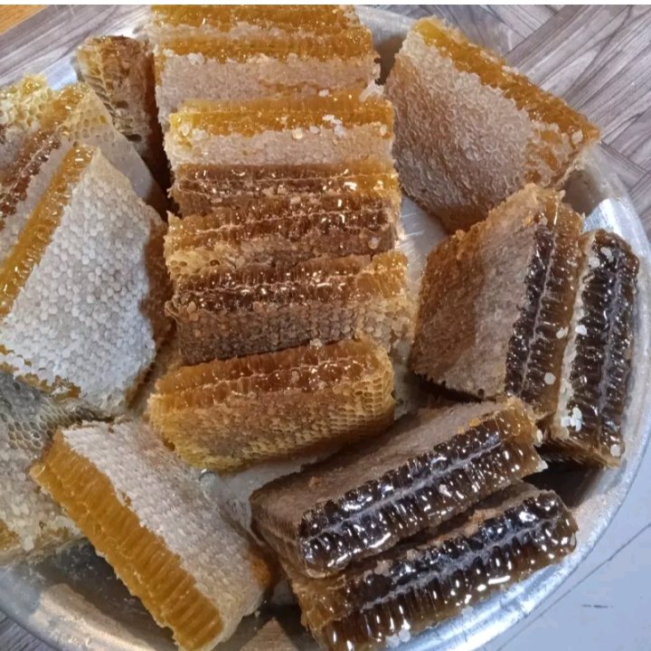 عسل خالص موم دار طبیعی