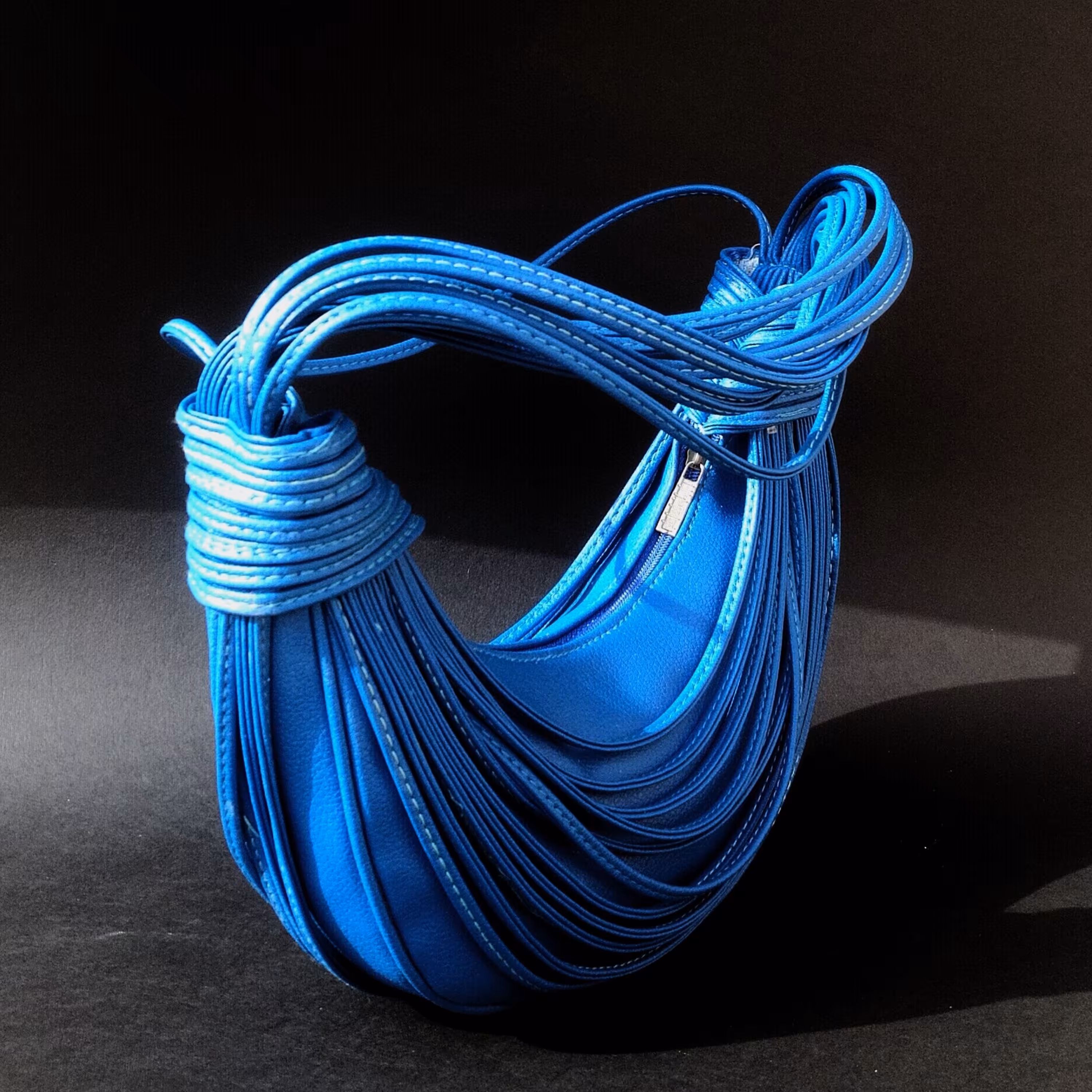 کیف دخترونه سرخپوستی رنگبندی: آبی کاربنی کرمی سفید جنس: چرم نرم