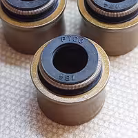 لاستیک گاید سوپاپ پراید  p.t.co تایوان اصل