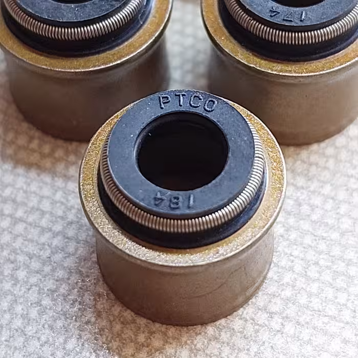 لاستیک گاید سوپاپ پراید  p.t.co تایوان اصل