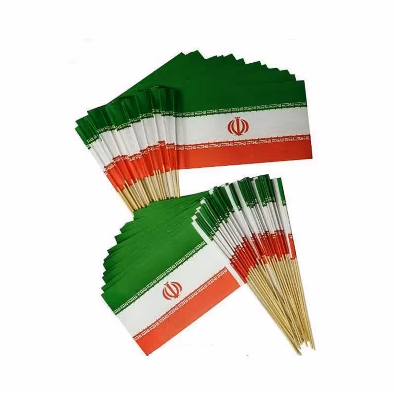 پرچم دستی طرح ایران جنس کاغذی بسته 50 عددی مناسب جشن های مدارس و مراسمات فرهنگی دهه فجر 