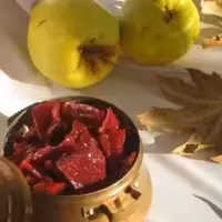 مربای به باعسل وزعفران پخته شده (( 