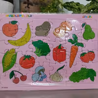 پازل 30 قطعه همراه با رنگ آمیزی طرح میوه ها