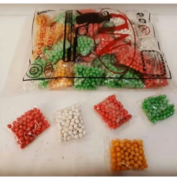 ساجمه  تفنگ های ساجمه ای حداقل  50بسته ای، تقریبا