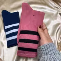 جوراب ساق دار