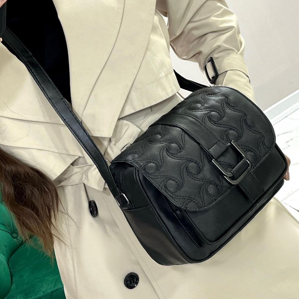 کیف زنانه دوشی