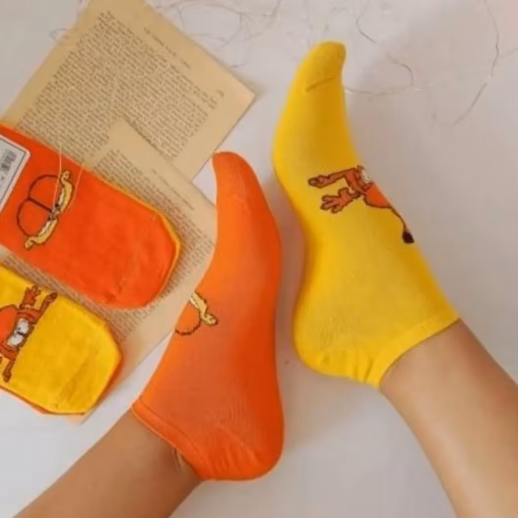 جوراب بچگانه  گارفیلدی تا به تا مچی نخ پنبه سایز 2و3مونده