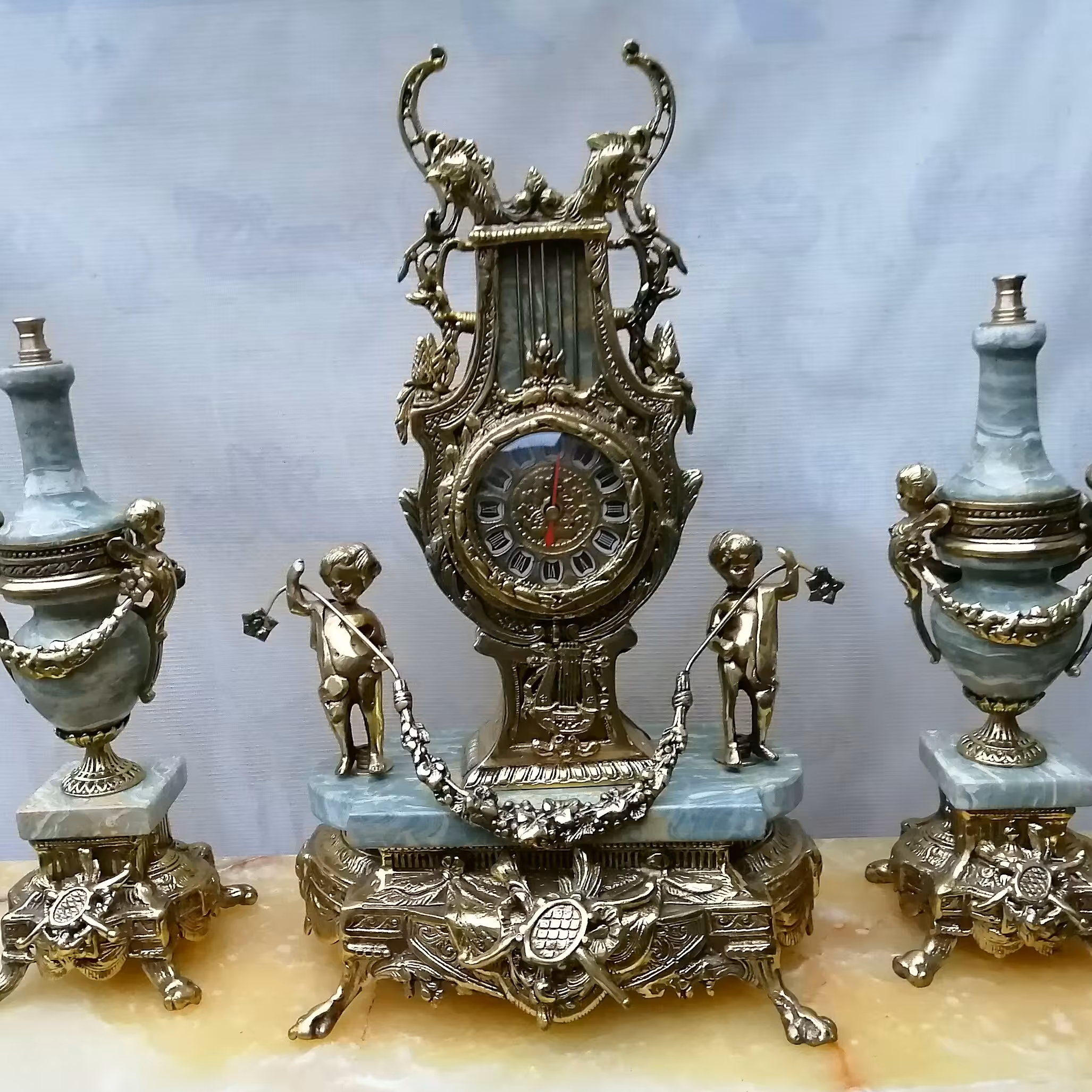 ساعت شمعدان برنز اصل مدل سلطنتی با سنگ کمیاب فیروزه ای