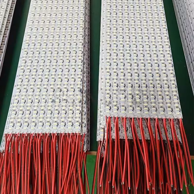 ریسه خطی 4014 یک متری 12 ولت (10 عددی)