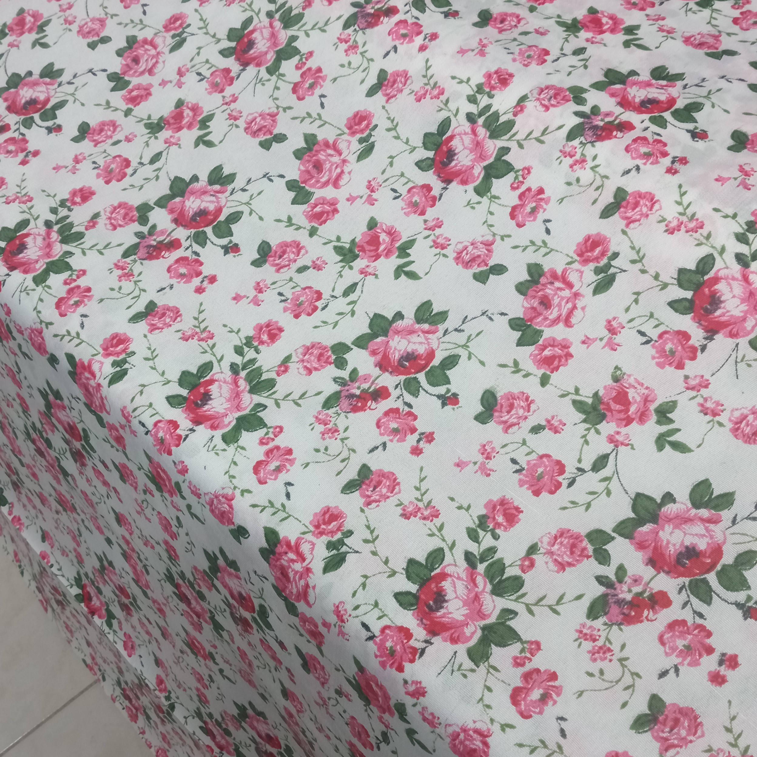 پارچه ملحفه گل ریز کد 30