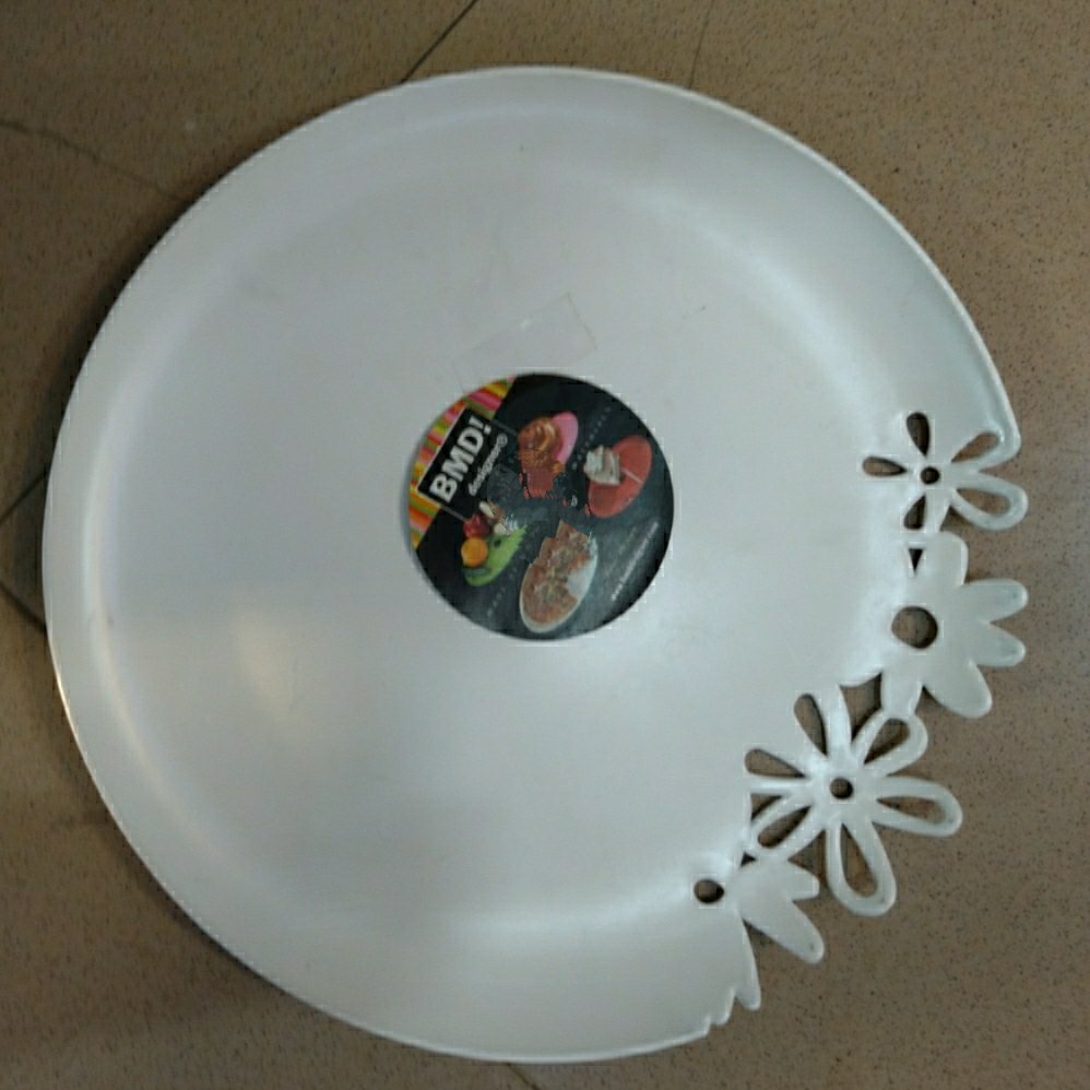 سینی گرد طرح دار