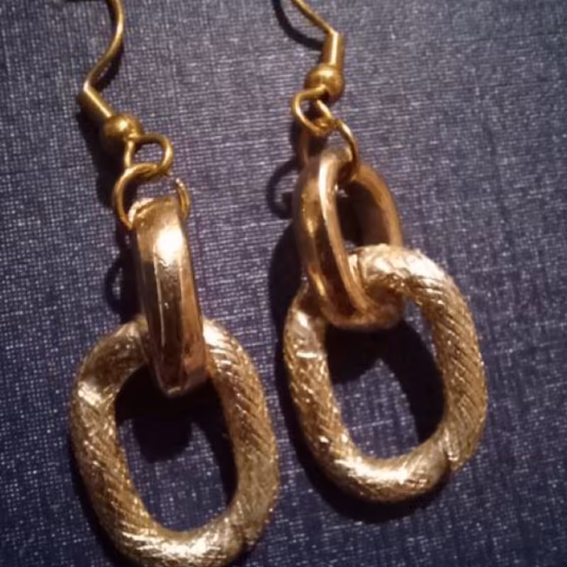 گوشواره آلومینیوم و استیل رنگ ثابت مدرن و شیک 