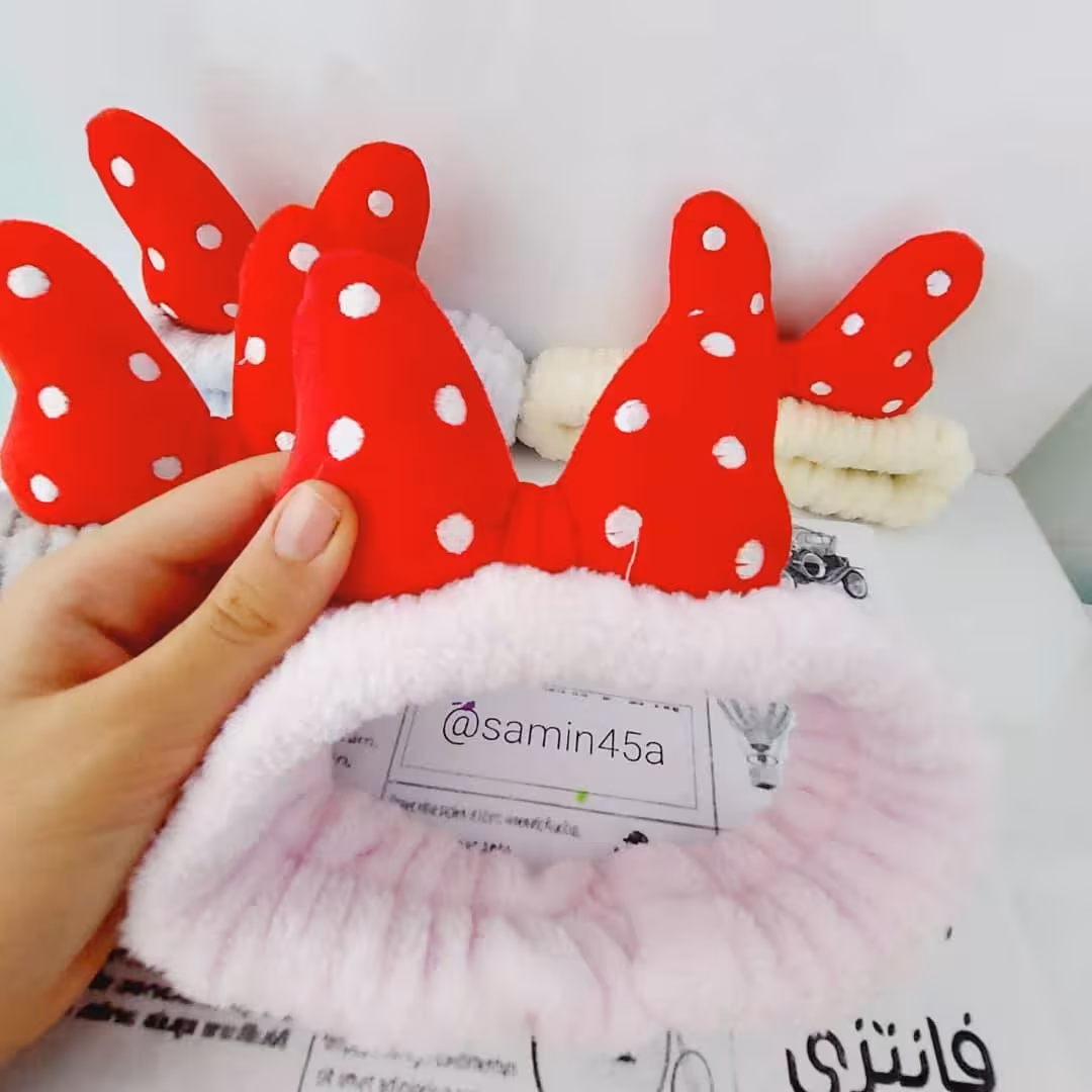 هدبند پولیشی میکی
مناسب تمام سایزبسیار نرم و لطیف


