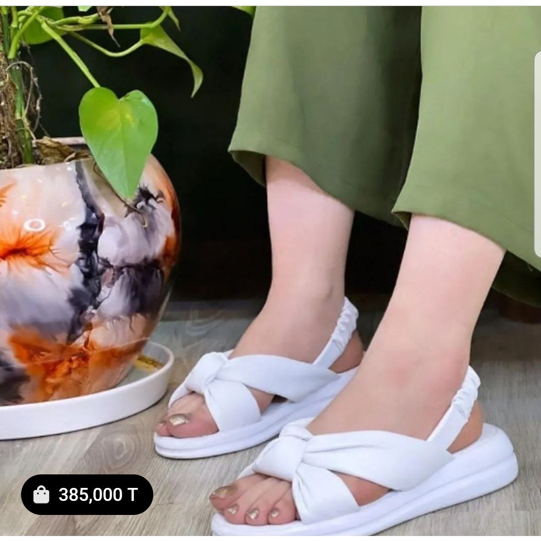 کفش صندل گره کف پی یو سایز 37 نا 40 باکیفیت رنگ مشکی