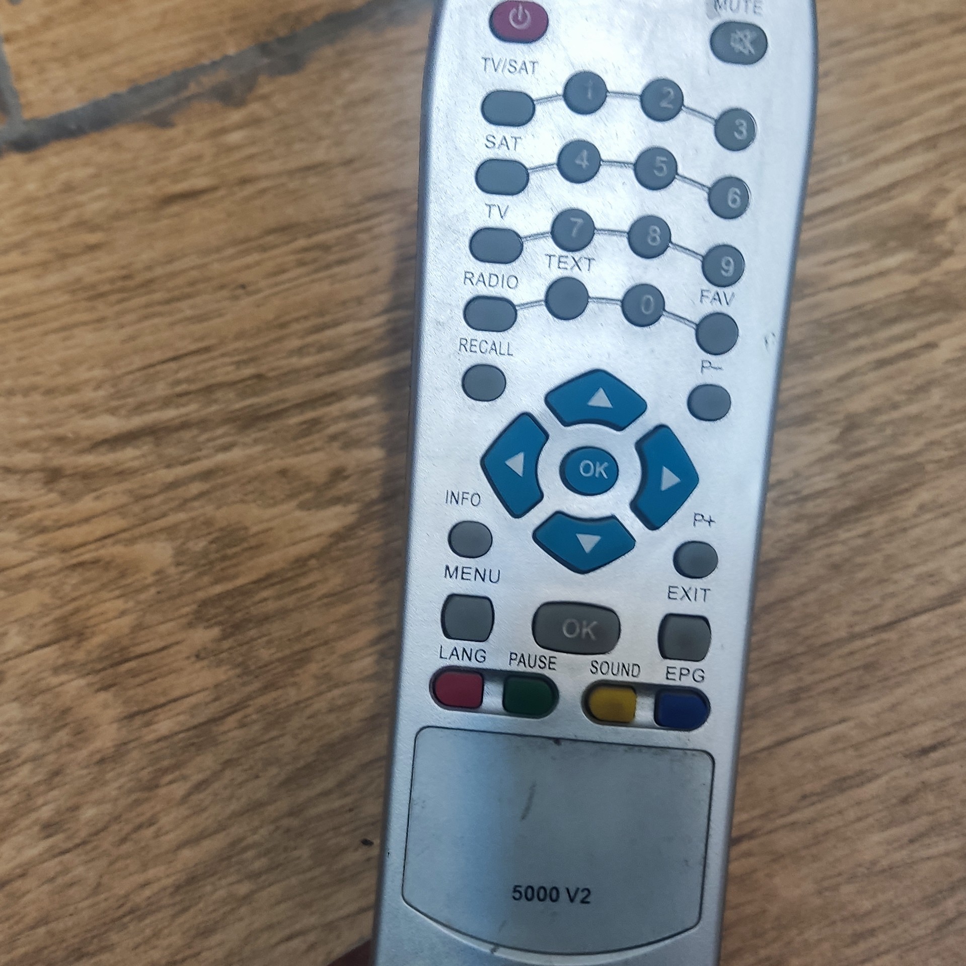 کنترل ماهواره 5000