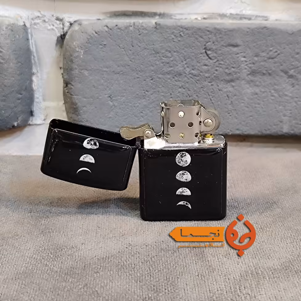 فندک زیپو بنزینی  طرح ماه کد clz17      