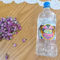 گلاب دو اتیشه کاشان (یک لیتری) 60 درصدی