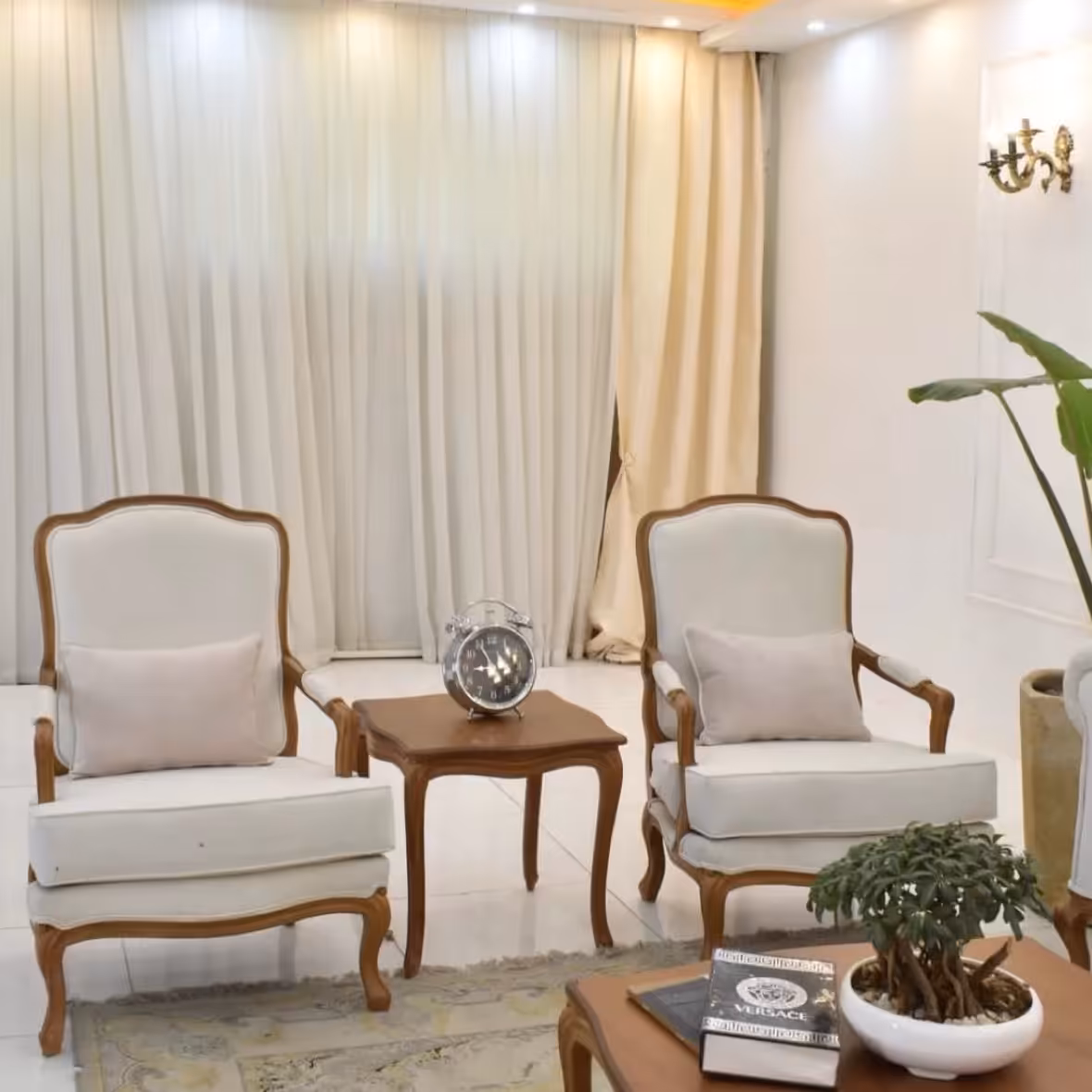 مبل کلاسیک کوئین 8 نفره