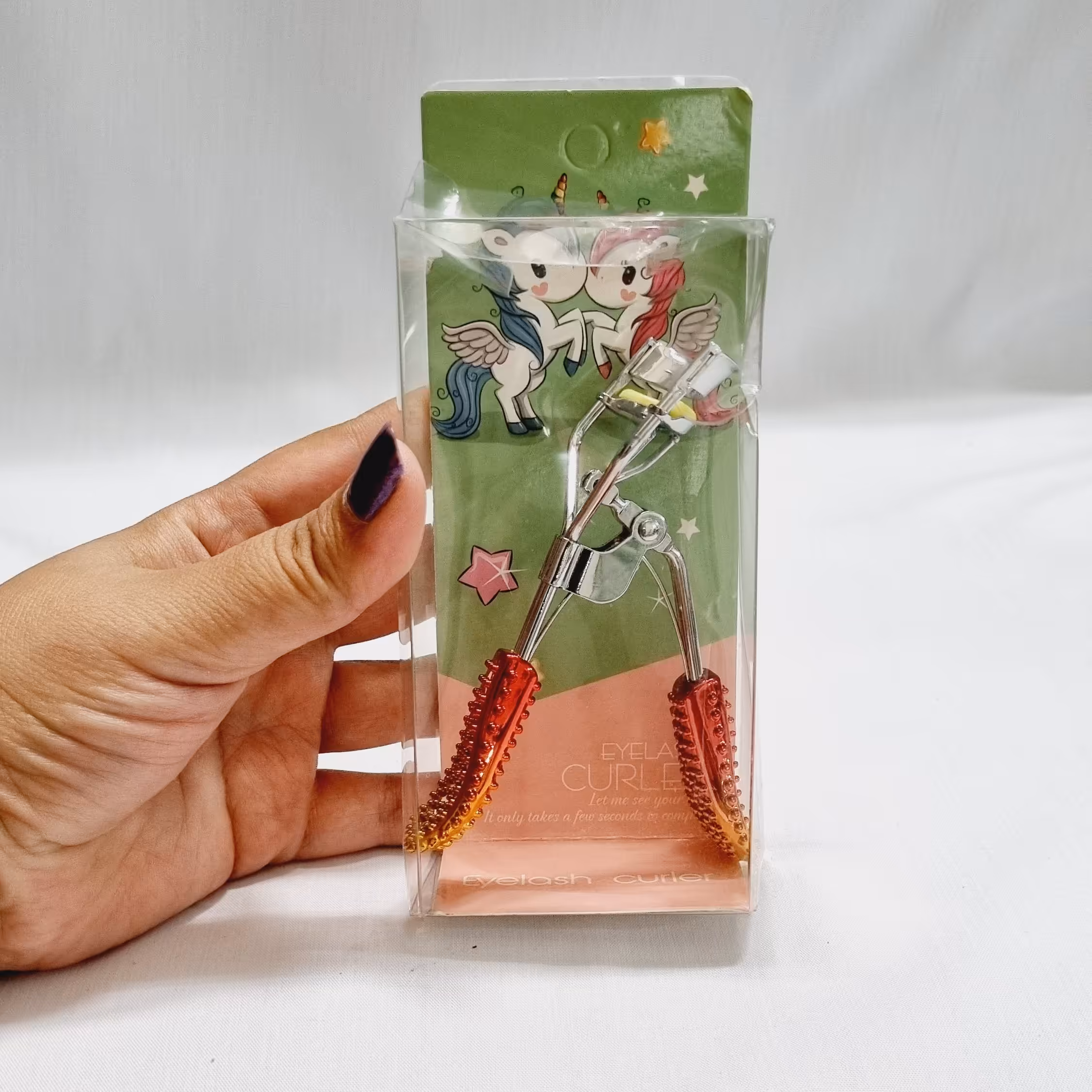 فرمژه لاکچری و بسیار باکیفیت