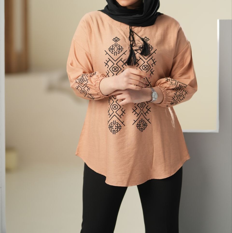 کد 4736
تونیک مانتو کرسپو 