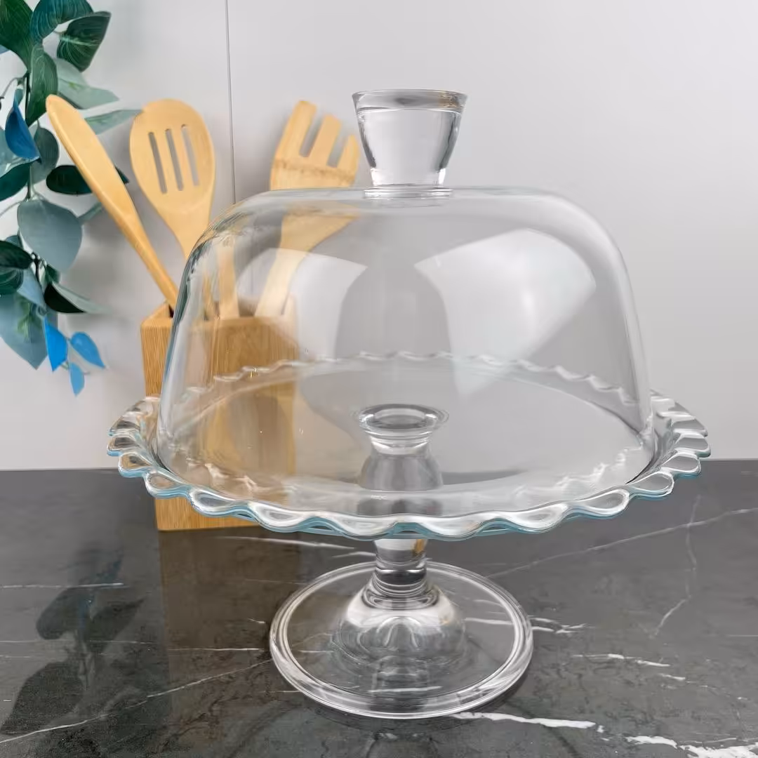 کیک خوری  پایه دار برند پاشا باغچه ترک بلور شفاف و سبک کیفیت عالی 
قطر  26 ارتفاع 30 سانتی متر
هزینه ارسال به عهده مشتری