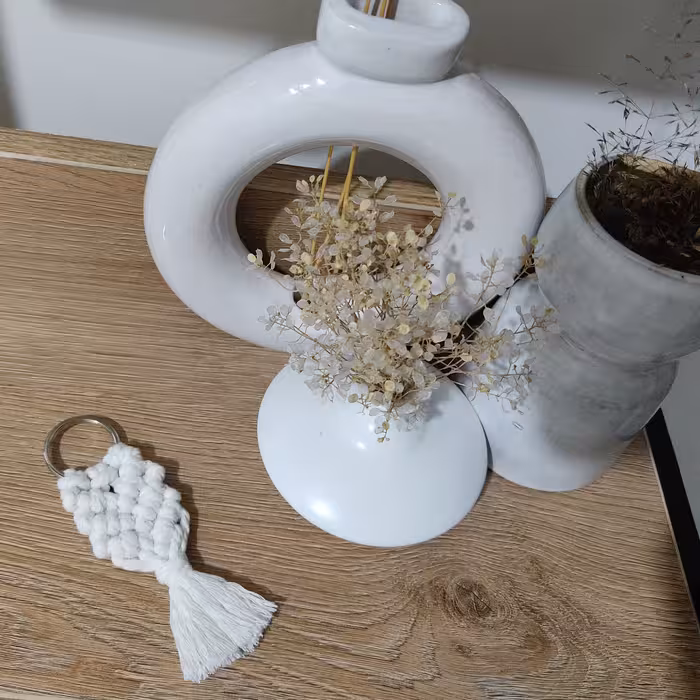 جاسوییچی مکرومه 