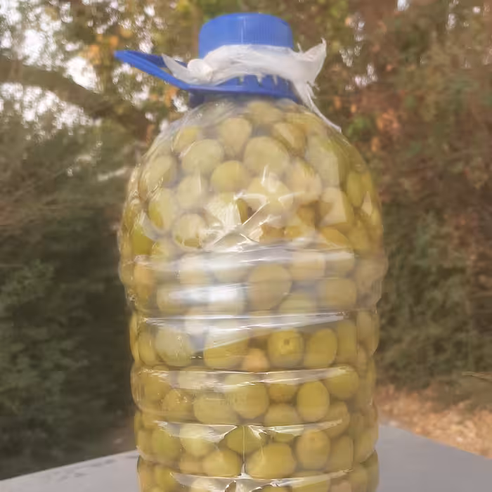 زیتون با هسته خوش طعم 2/5 کیلویی محصول 1401