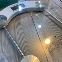 ترازو دیجیتال personal scale (شیشه ای با ضخامت خوب)