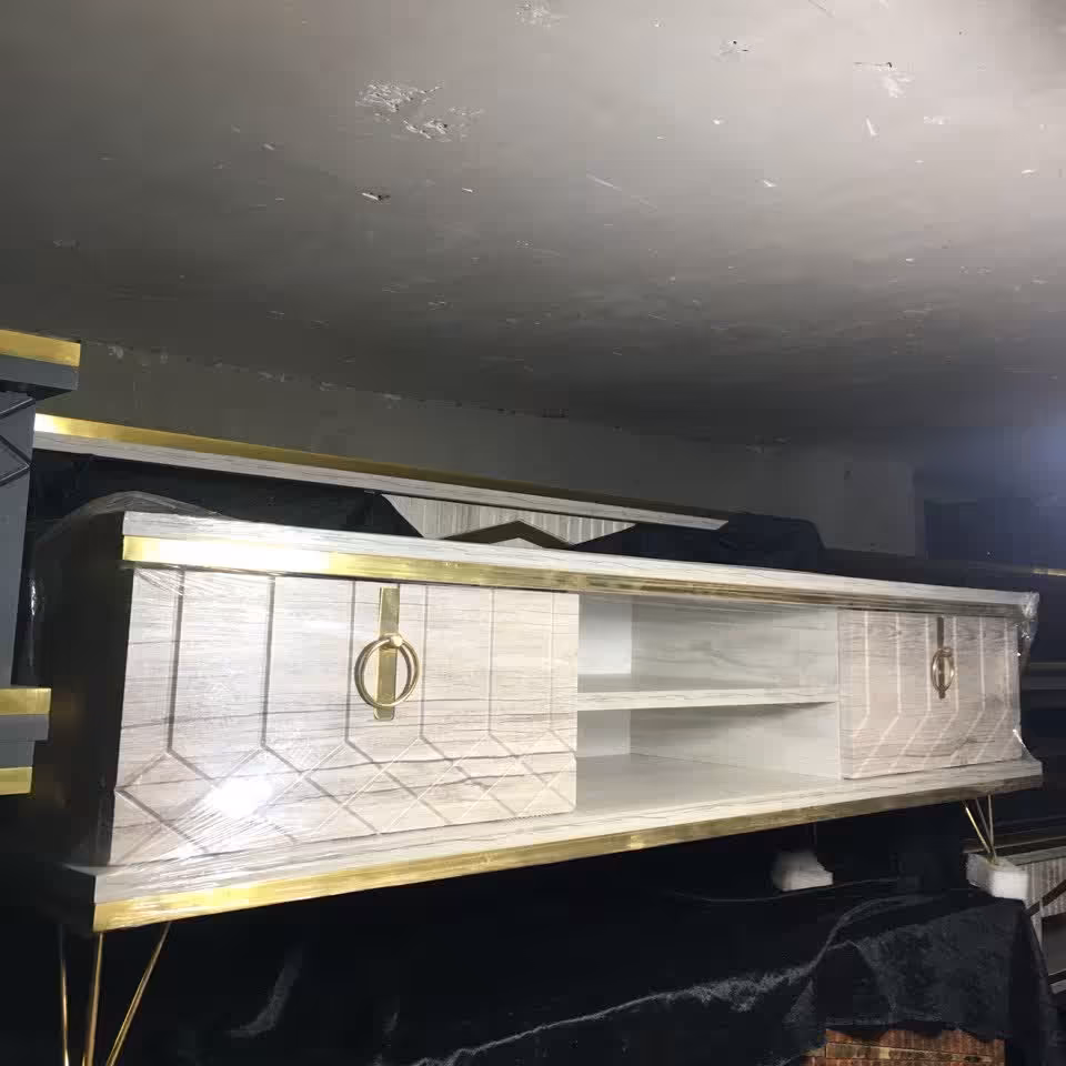 میز تلویزیون مدل فلکسی رنگ کاج(کرمی استخوانی) 