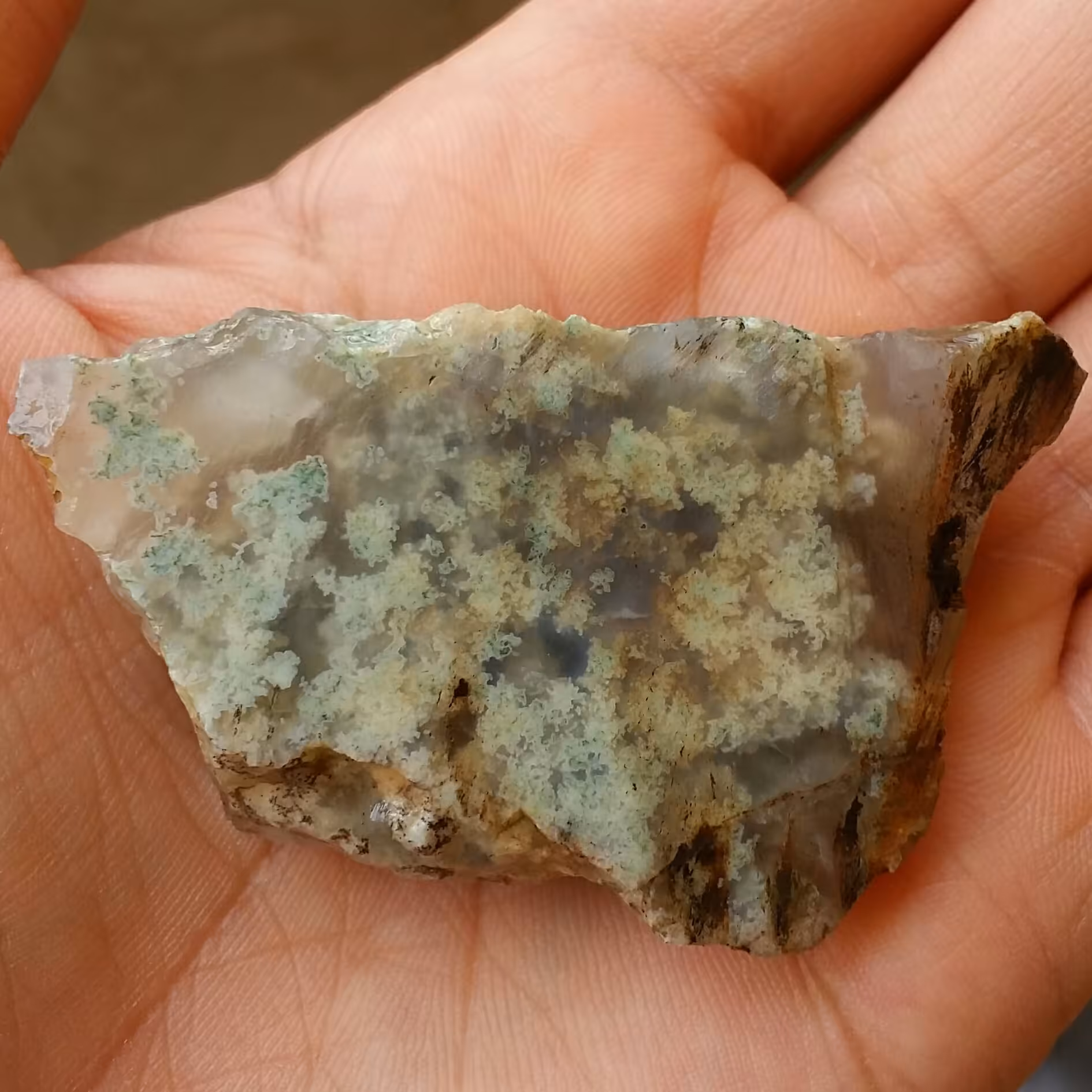 اسلایس سنگ راف عقیق شجر شکوفه سبز محشر 100 در 100 طبیعی شاااا هکار خلقت
فوق العاده خاااص
