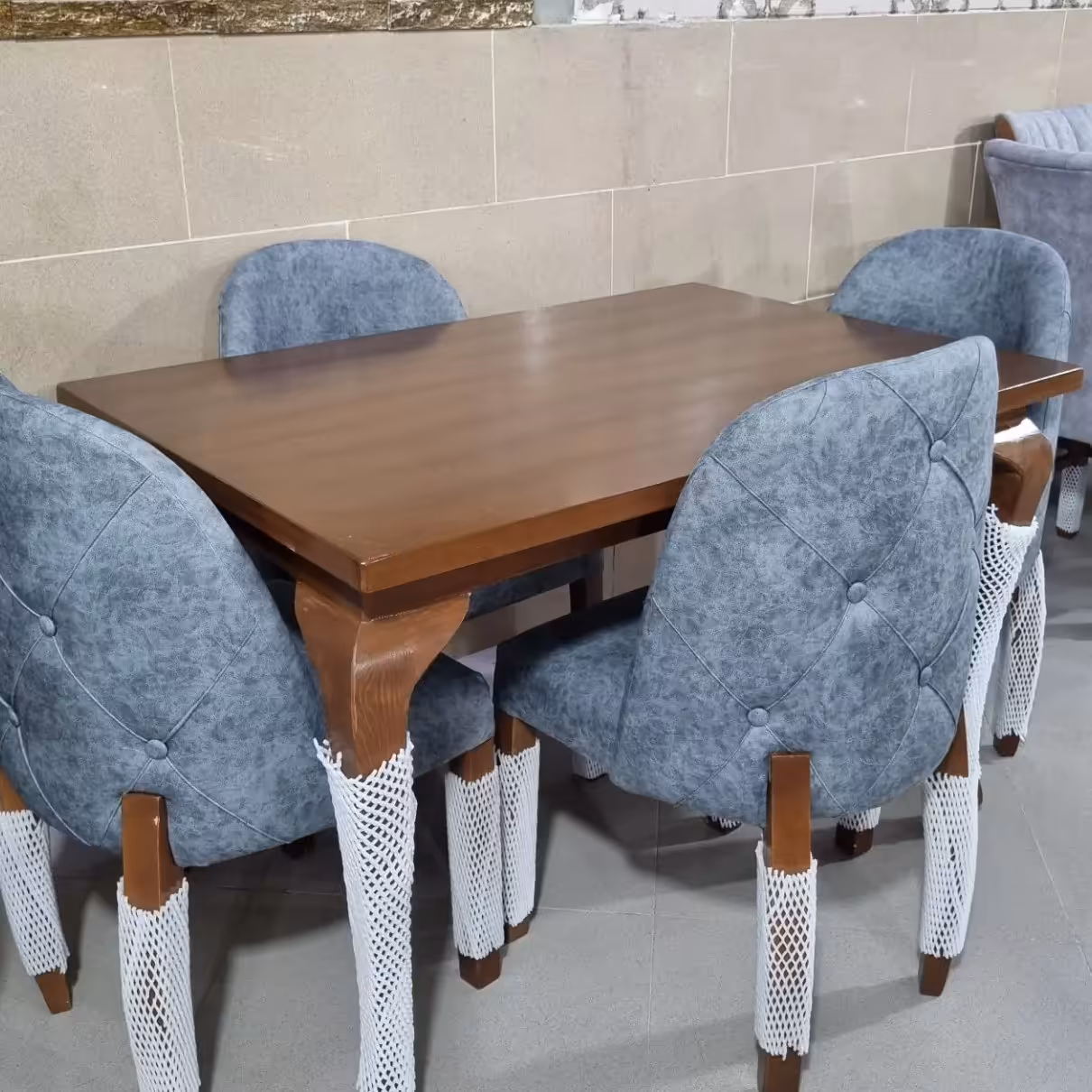 میزناهارخوری 4نفره مدل بوگاتی