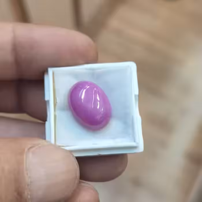 نگین استار صورتی بسیار جذاب و قیمت عالی 