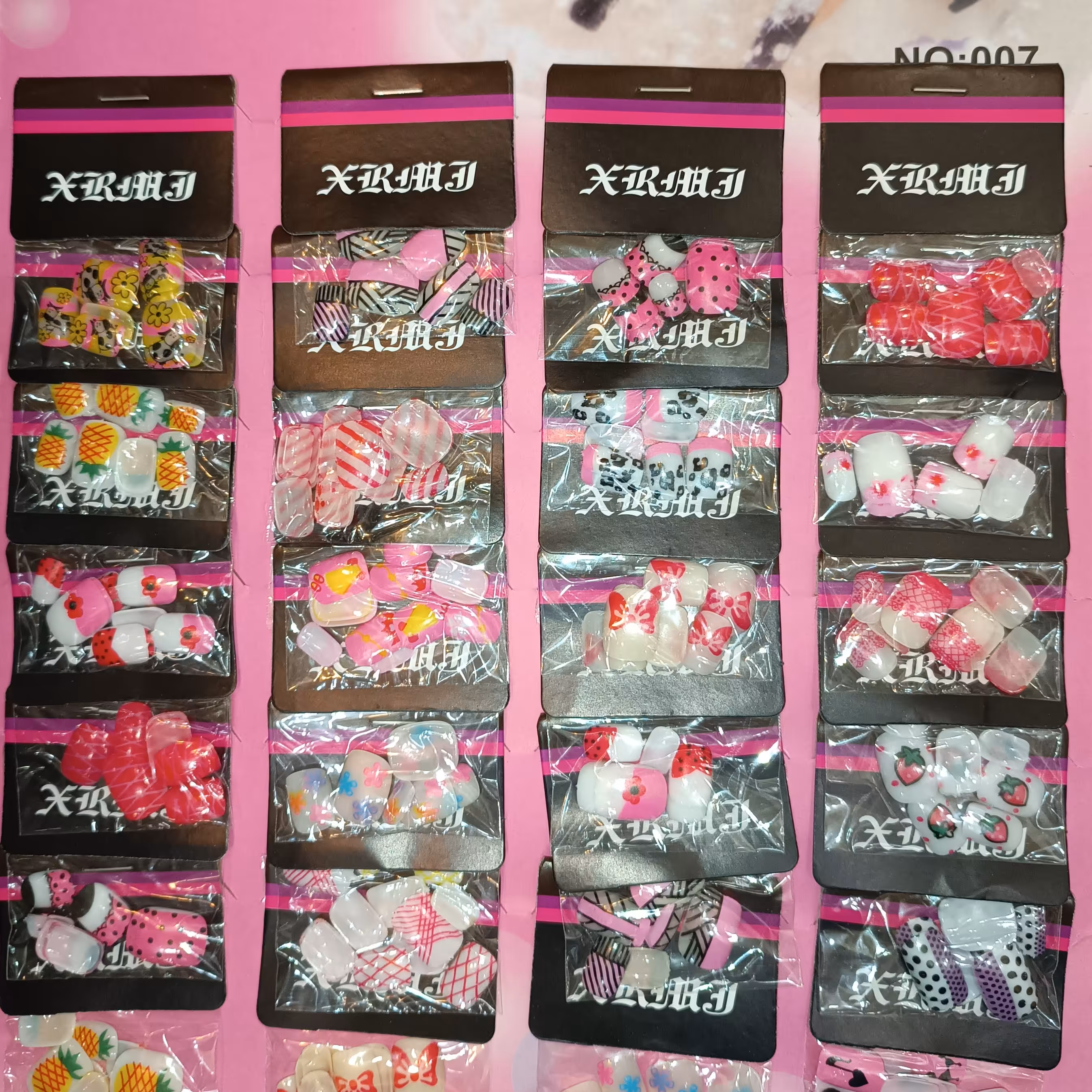 ناخن مصنوعی طرحدار بچگانه nail art ، بسته 10 عددی، ناخن بچگانه طرح دار زیبا، دیزاین ناخن دخترانه، ناخن کودکانه طرحدار