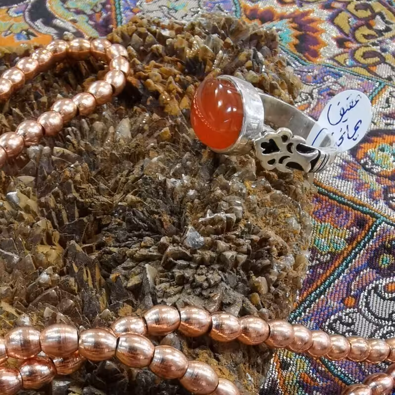 102-انگشتر نقره عیار 925 دست ساز و سنگ عقیق پرتغالی 2